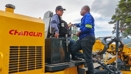 خدمات الإصلاح الميداني في الموقع