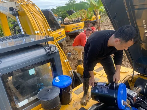 خدمات الإصلاح الميداني في الموقع