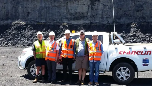 خدمات الإصلاح الميداني في الموقع