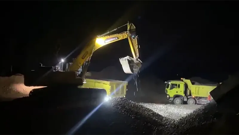 حفار مجنزر (تقنيات الجيل الجديد في الحفر)، ZG365