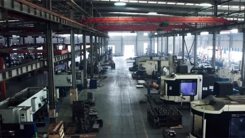 ورشة متخصصة لتصنيع هياكل المحاور عالية الجودة