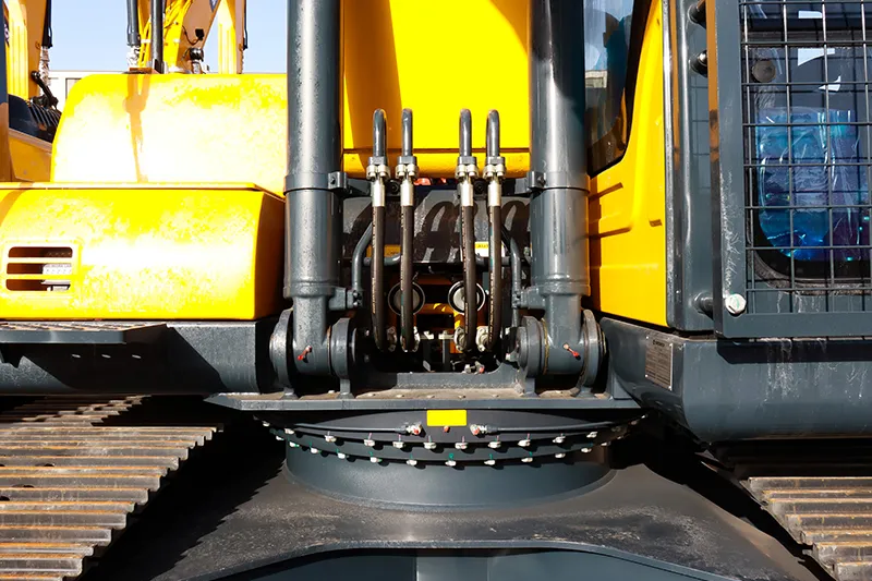 حفار مجنزر (قوة وأداء للمشاريع الثقيلة)، ZG210(D)