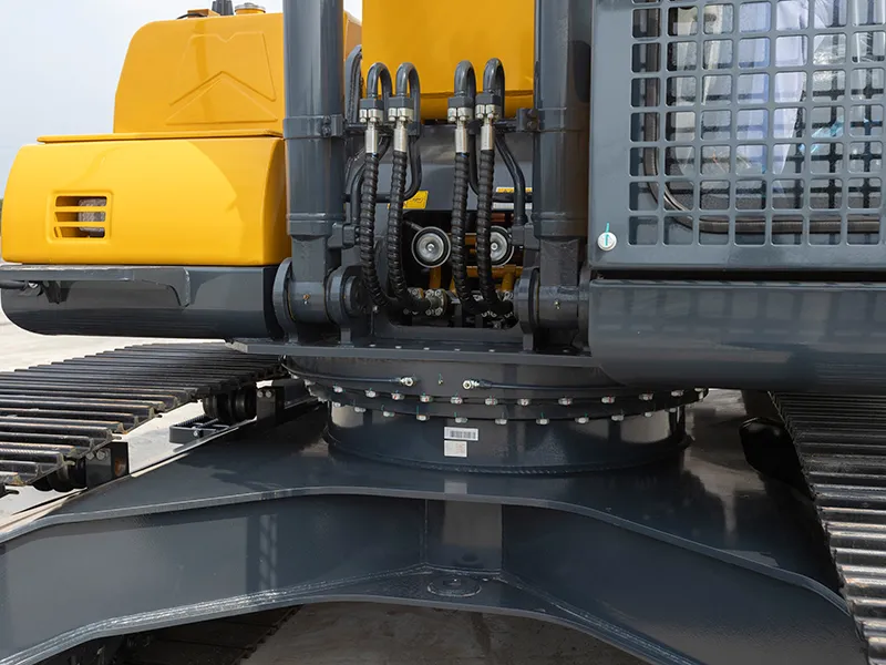 حفار مجنزر (أداء موثوق في أصعب البيئات)، ZG220