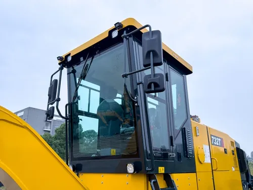 كابينة القيادة