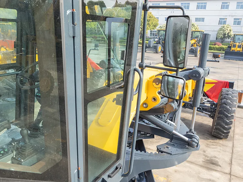 جريدر ممهدة، PY320T