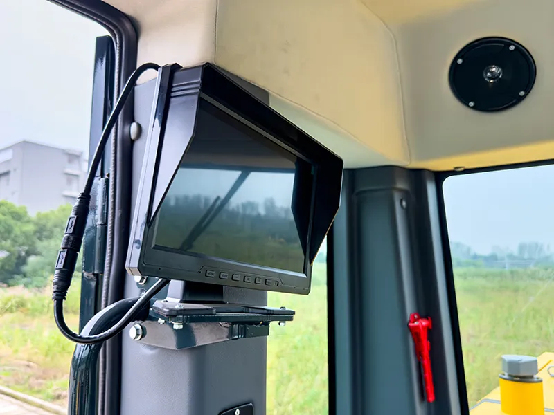 جريدر ممهدة، PY320T