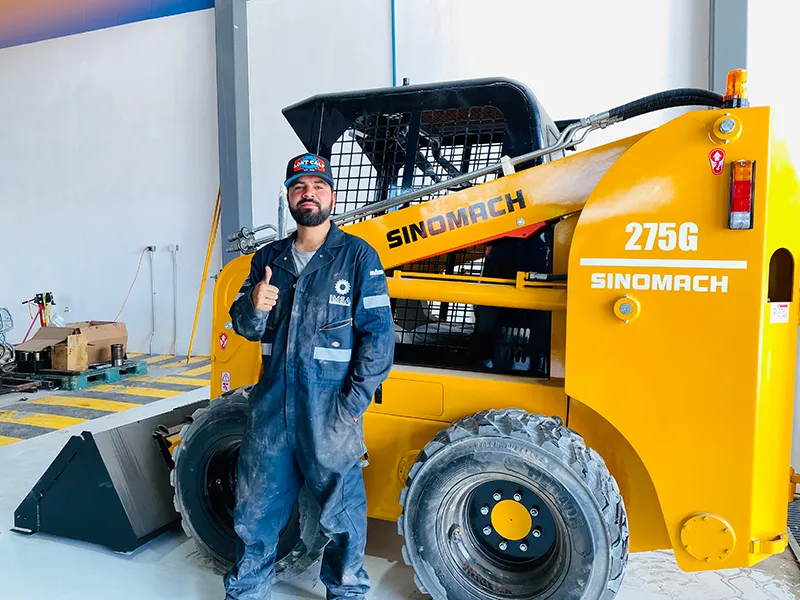 لودر انزلاقي بعجلات، 275G