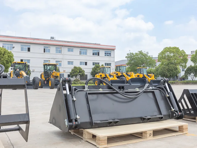 لودر انزلاقي مجنزر (زاحف)، TS65/TS100